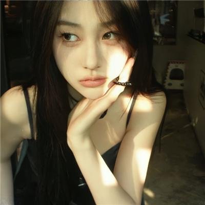 与白兰度共跳华尔兹