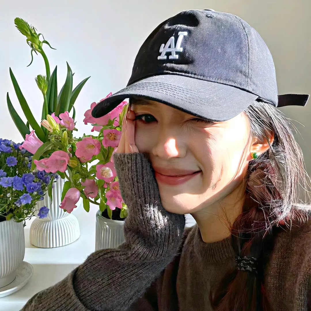 甜蜜寂寞女孩